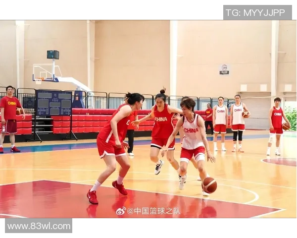 潘臻琦重返赛场中国女篮新篇章开启金牌蓝领再展风采